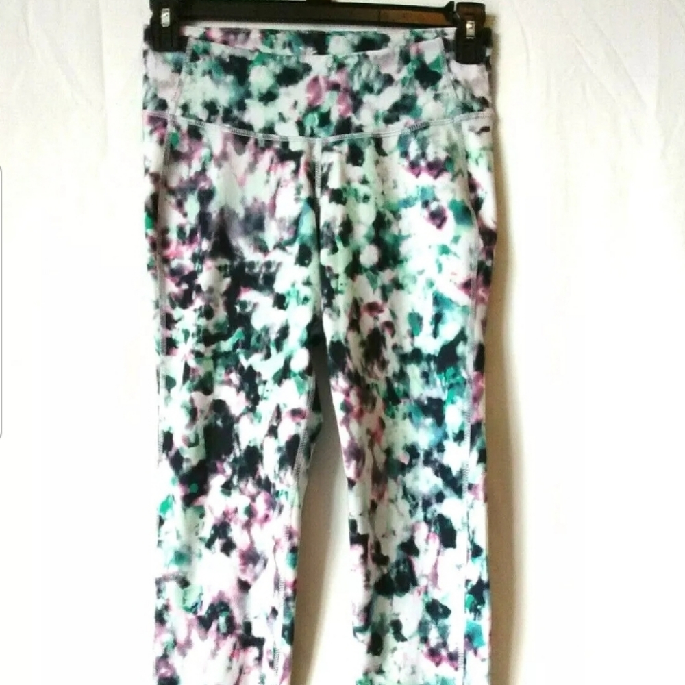 4/$20 - Old Navy Capri Leggings, Size XL